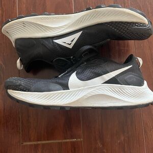 Nike Pegasus Trail 3 Running Sneakers